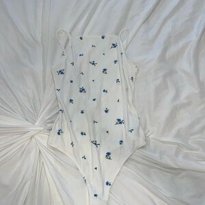 FLORAL OPEN BACK SUMMER BODYSUIT🪻🩵